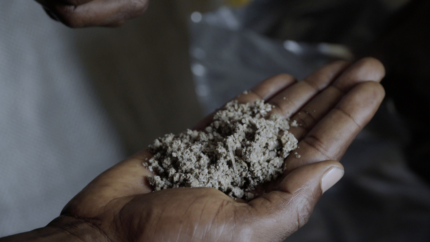 Σιέρα Λεόνε: Φτιάχνουν ναρκωτικά από θαμμένα ανθρώπινα οστά