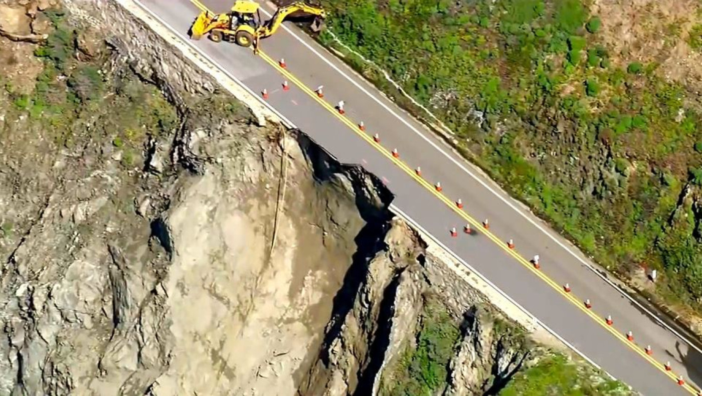 Καλιφόρνια: Κατέρρευσε η εμβληματική παραλιακή λεωφόρος-Δείτε εικόνες