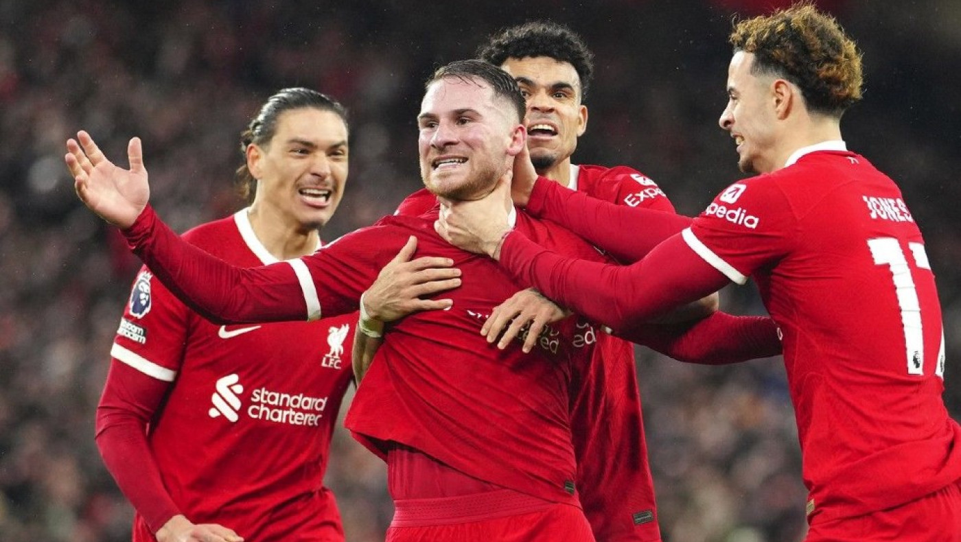 Τριάρα κορυφής για τη Λίβερπουλ