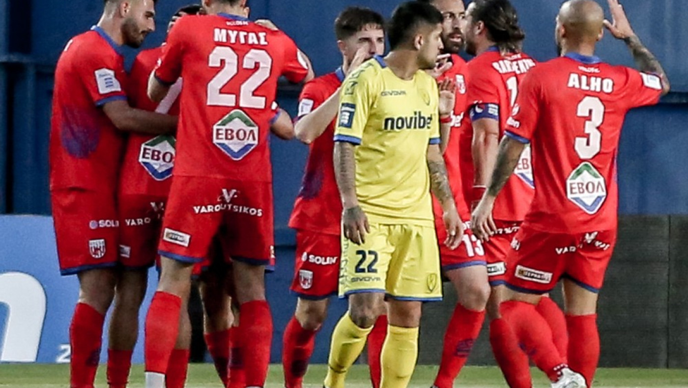 Διπλό σωτηρίας ο Βόλος, «βυθίζεται» ο Παναιτωλικός (vids)