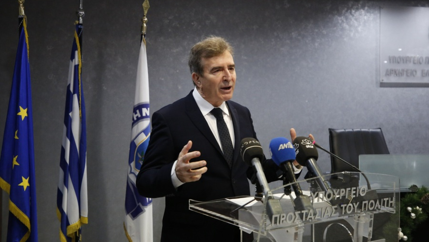 Το σχέδιο Χρυσοχοΐδη μετά τη δολοφονία στους Αγ. Αναργύρους-Τι αλλάζει στην προστασία θυμάτων ενδοοικογενειακής βίας