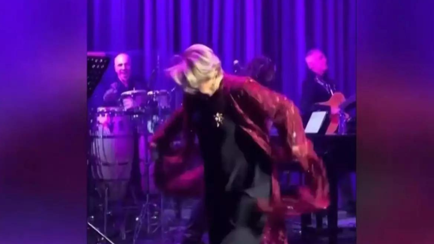 Η Μαρινέλλα, στα 85 της, σε ρεσιτάλ χορού πάνω στην πίστα