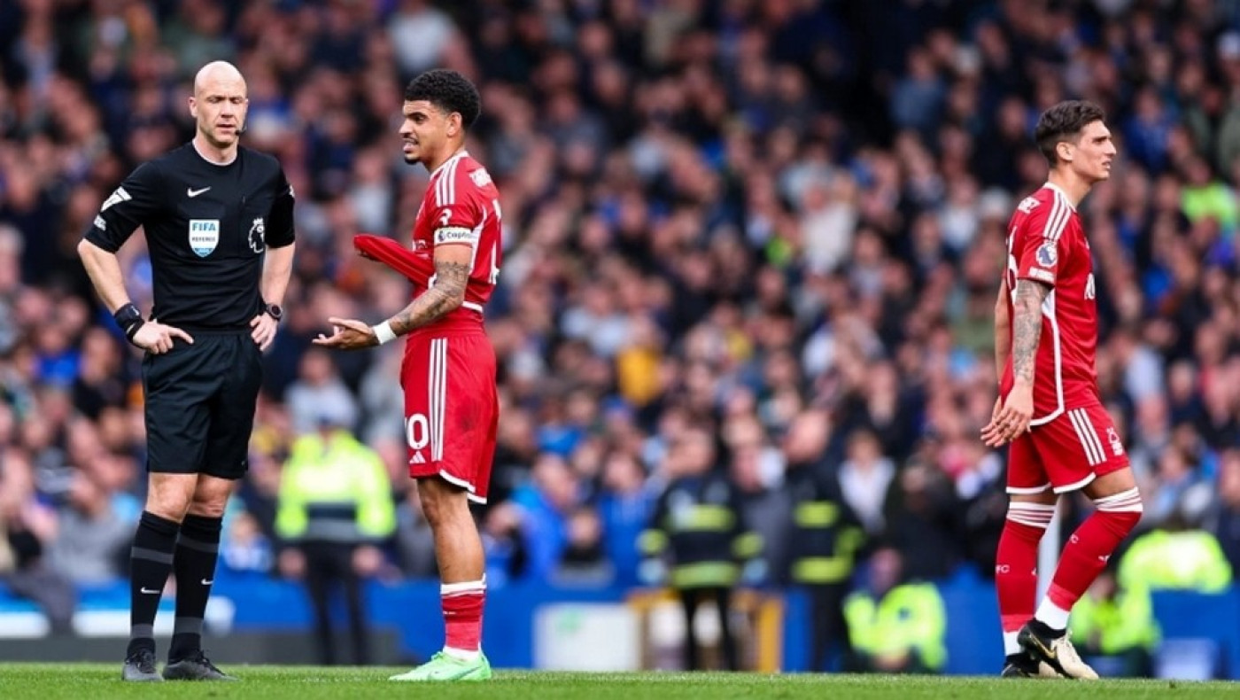 Η FA θα ανοίξει έρευνα για την ανακοίνωση της Φόρεστ για τη διαιτησία με την Έβερτον