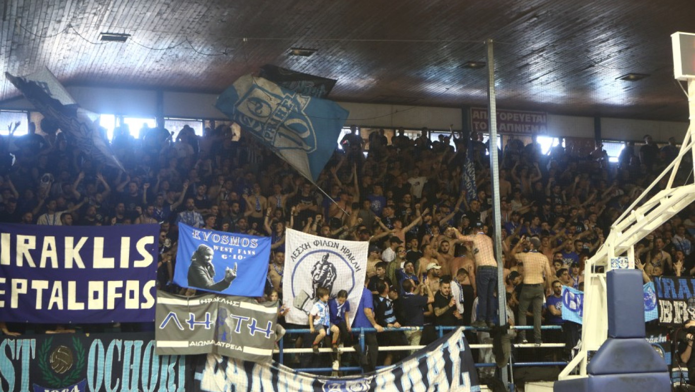 Ηρακλής - Μεγαρίδα: Παίκτες και οπαδοί του «Γηραιού» τραγουδούν μαζί «ΗΡΑ»