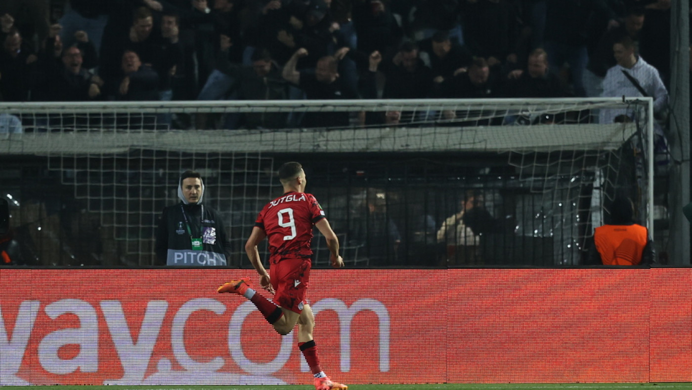 Το 0-1 του Γιουτγκλά που «πάγωσε» την Τούμπα (vid)