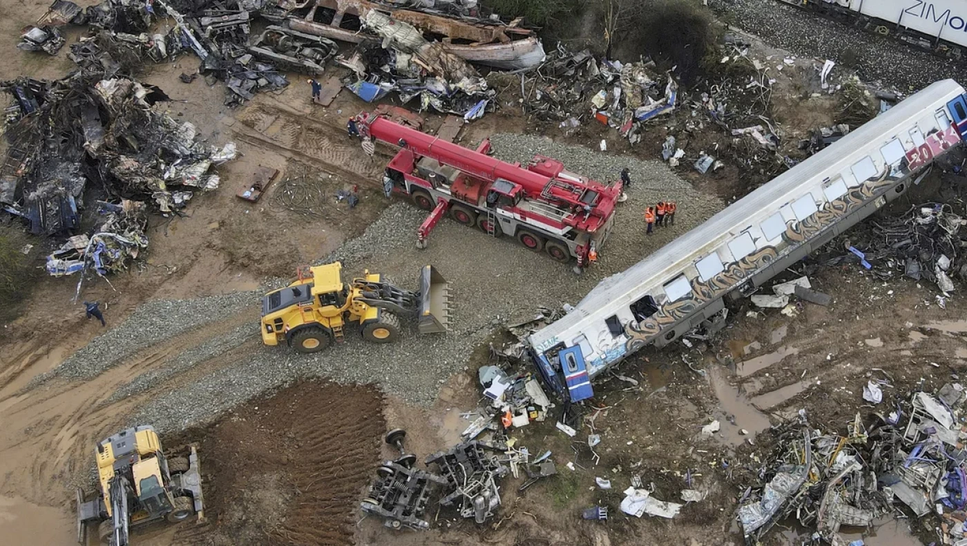 Δημοσκόπηση ALCO: Συγκάλυψη στα Τέμπη βλέπουν επτά στους δέκα (vid)