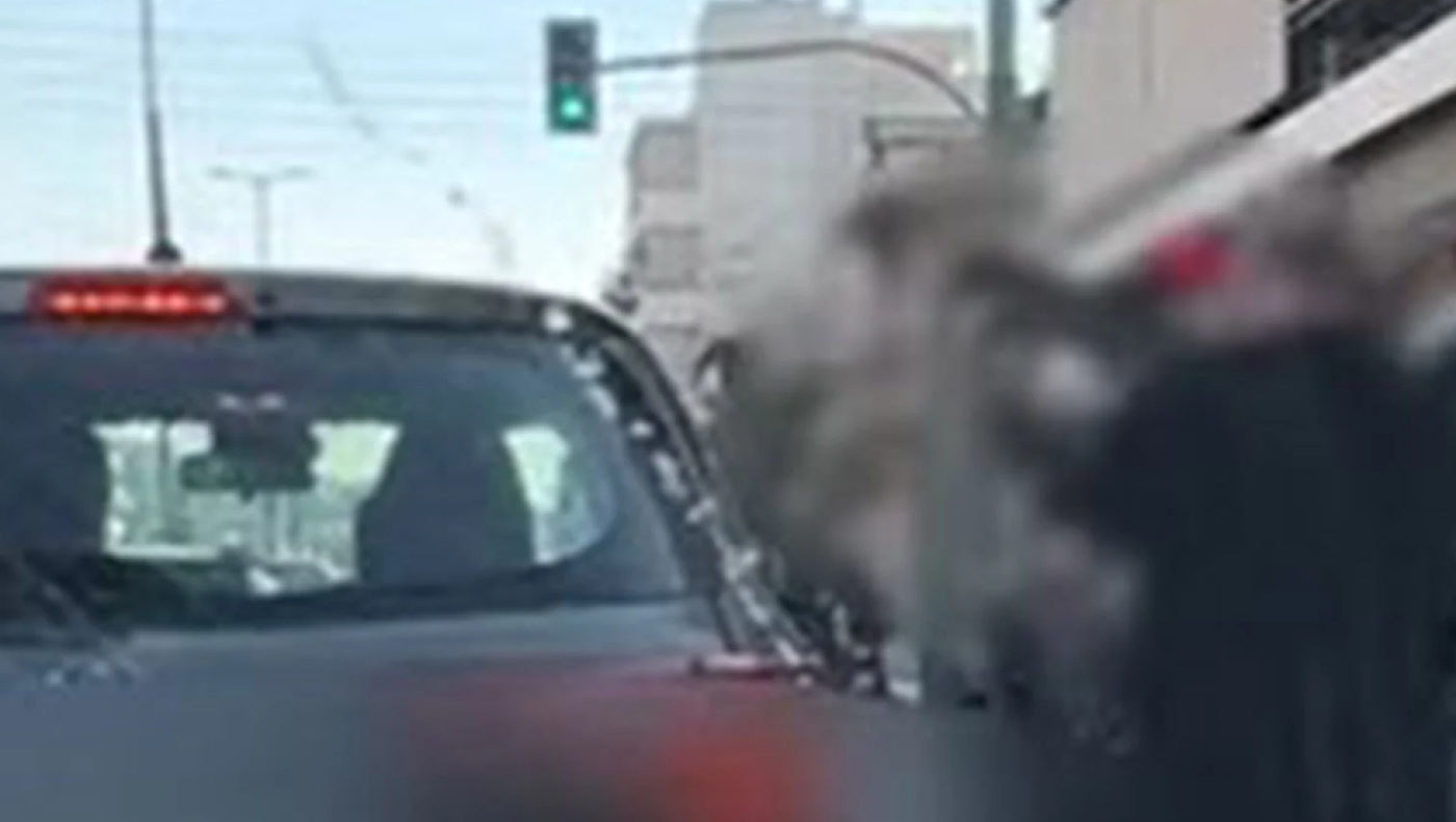 Νέα Ιωνία: Οργή με επίθεση νταή σε γυναίκα οδηγό (vid)