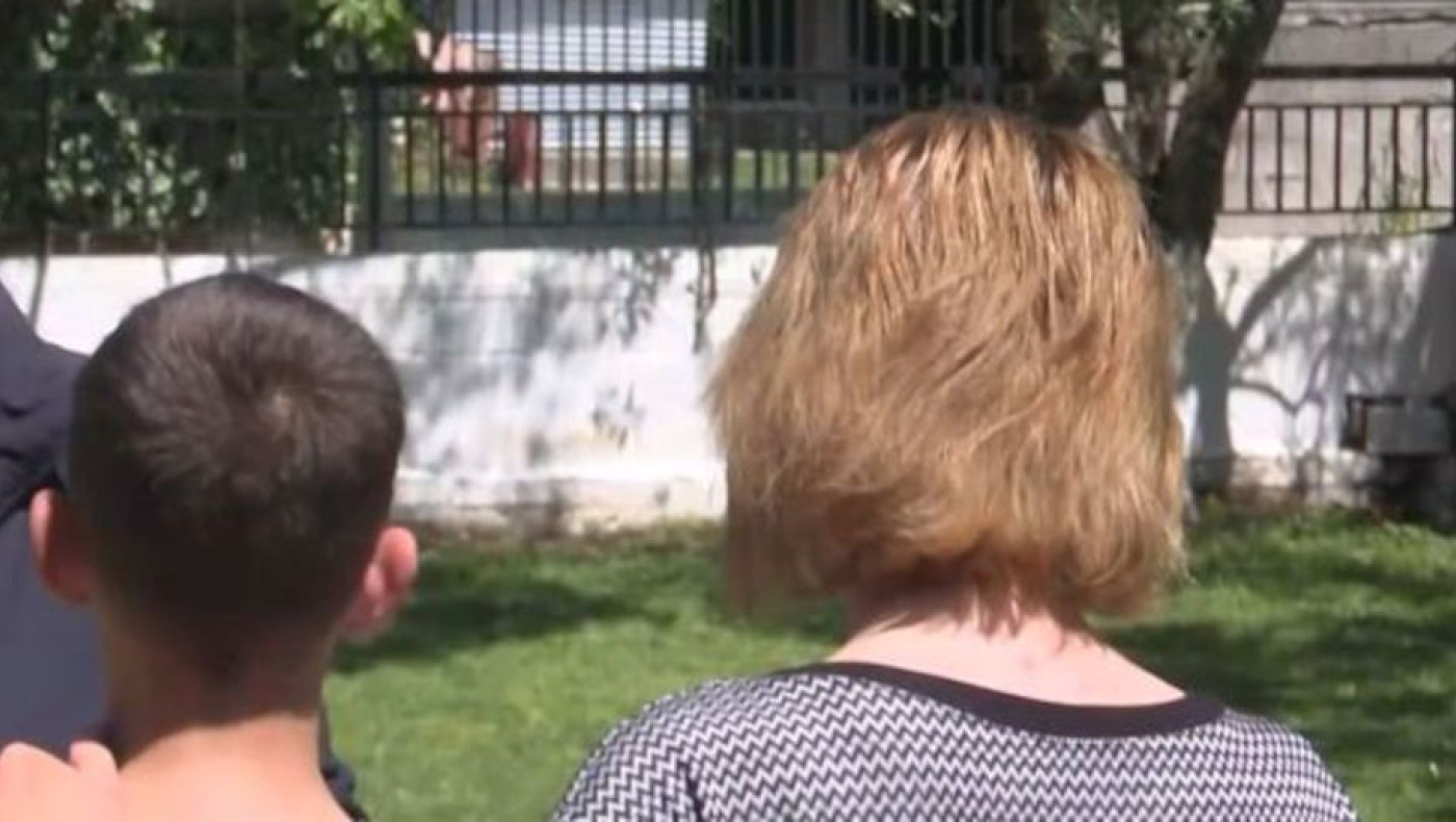 Bullying στη Σκύδρα-15χρονος έσβησε τσιγάρο σε μάγουλο 14χρονου: «Επιχείρησε να τον πνίξει»