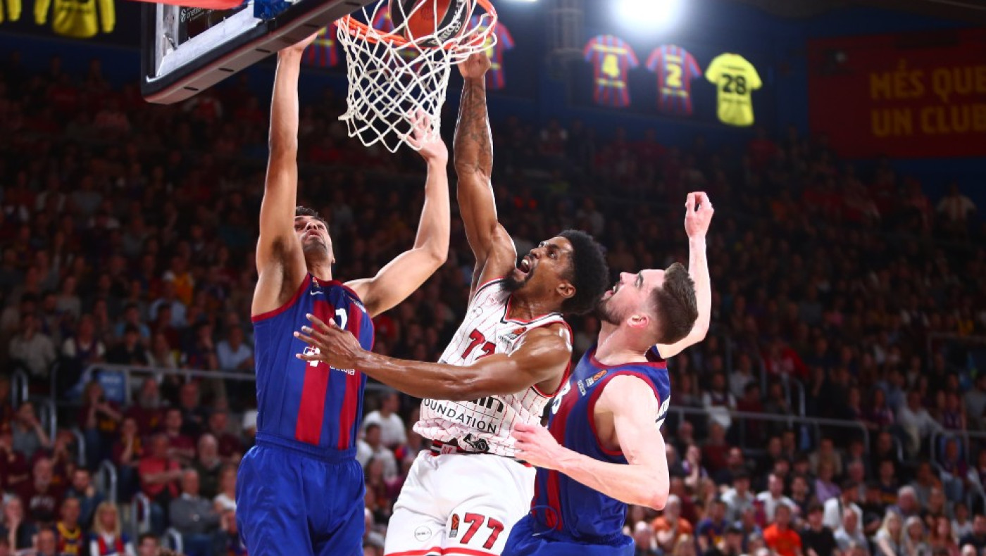 Ήττα για τον Ολυμπιακό στην Ισπανία, 77-69 η Μπαρτσελόνα