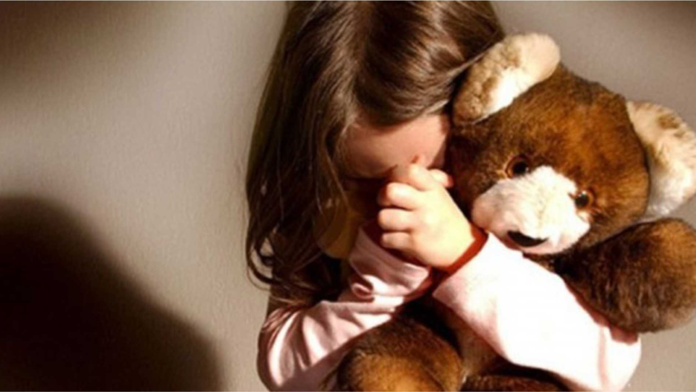 Νίσυρος: Παραδόθηκε ο αρχαιοφύλακας που παρενοχλούσε ανηλίκους