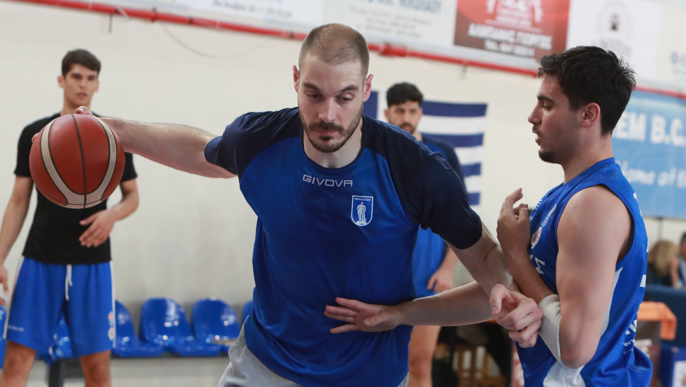 Σαρικόπουλος: ﻿«Αυτά έκανε ο Αγγέλου και ο Ηρακλής πηγαίνει καλά»