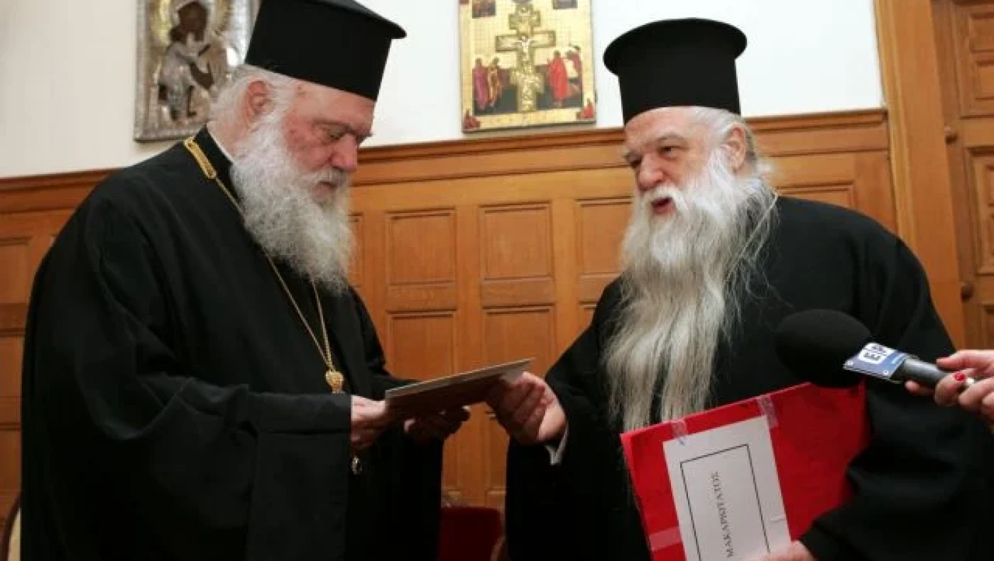 Επίθεση Αμβρόσιου κατά Ιερώνυμου για τη συνάντηση με τον Μητσοτάκη