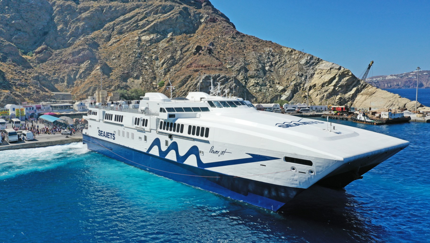 Περιπέτεια για τους επιβάτες του πλοίου Power Jet λόγω μηχανικής βλάβης