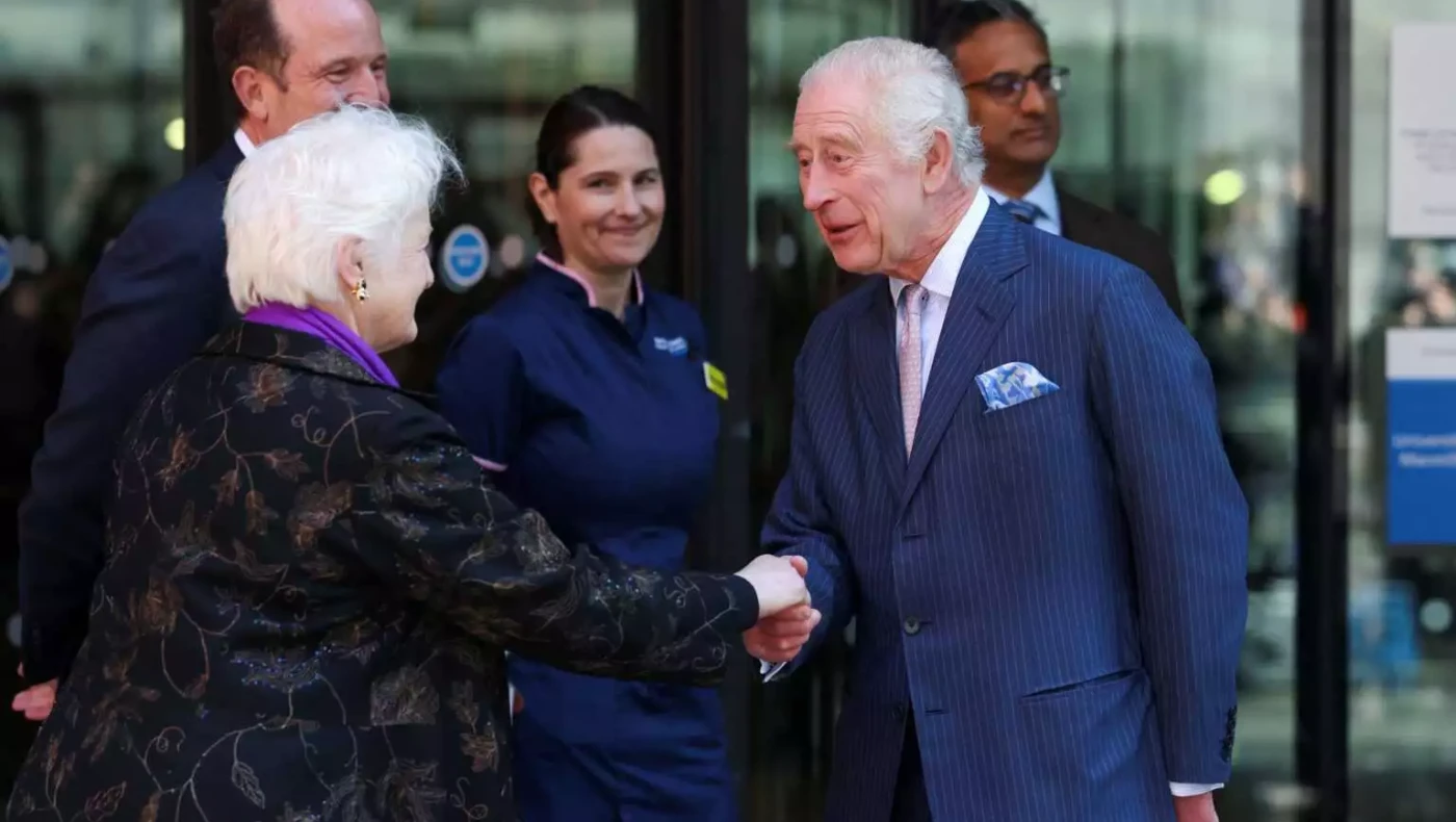 Βρετανία: Ο βασιλιάς Κάρολος επέστρεψε στα δημόσια καθήκοντα