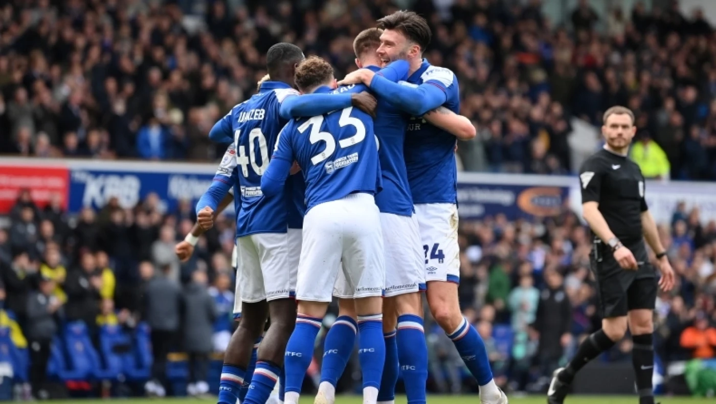 Στην Πρέμιερ Λιγκ μετά από 22 χρόνια η Ίπσουιτς