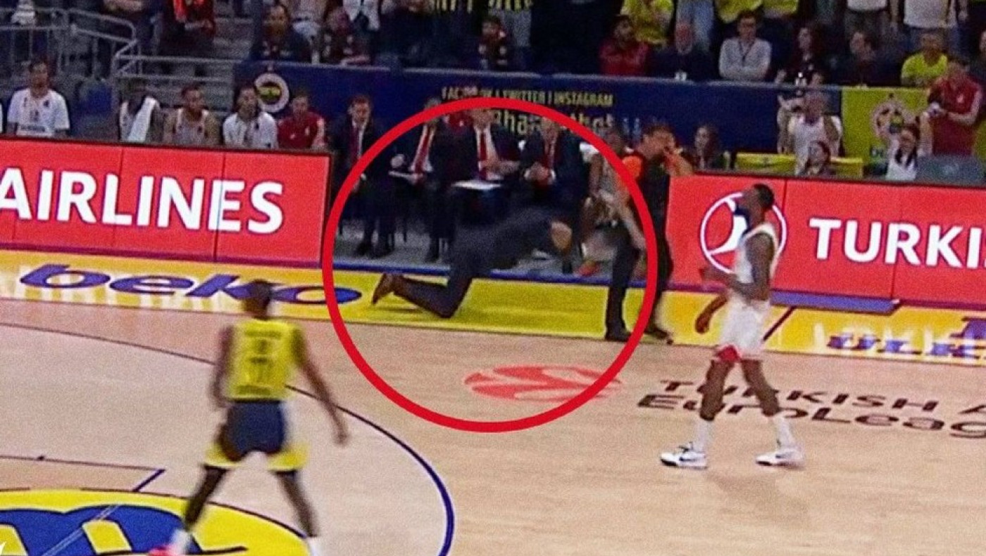 Τρελάθηκε ο Ομπράντοβιτς με τον Καλάθη