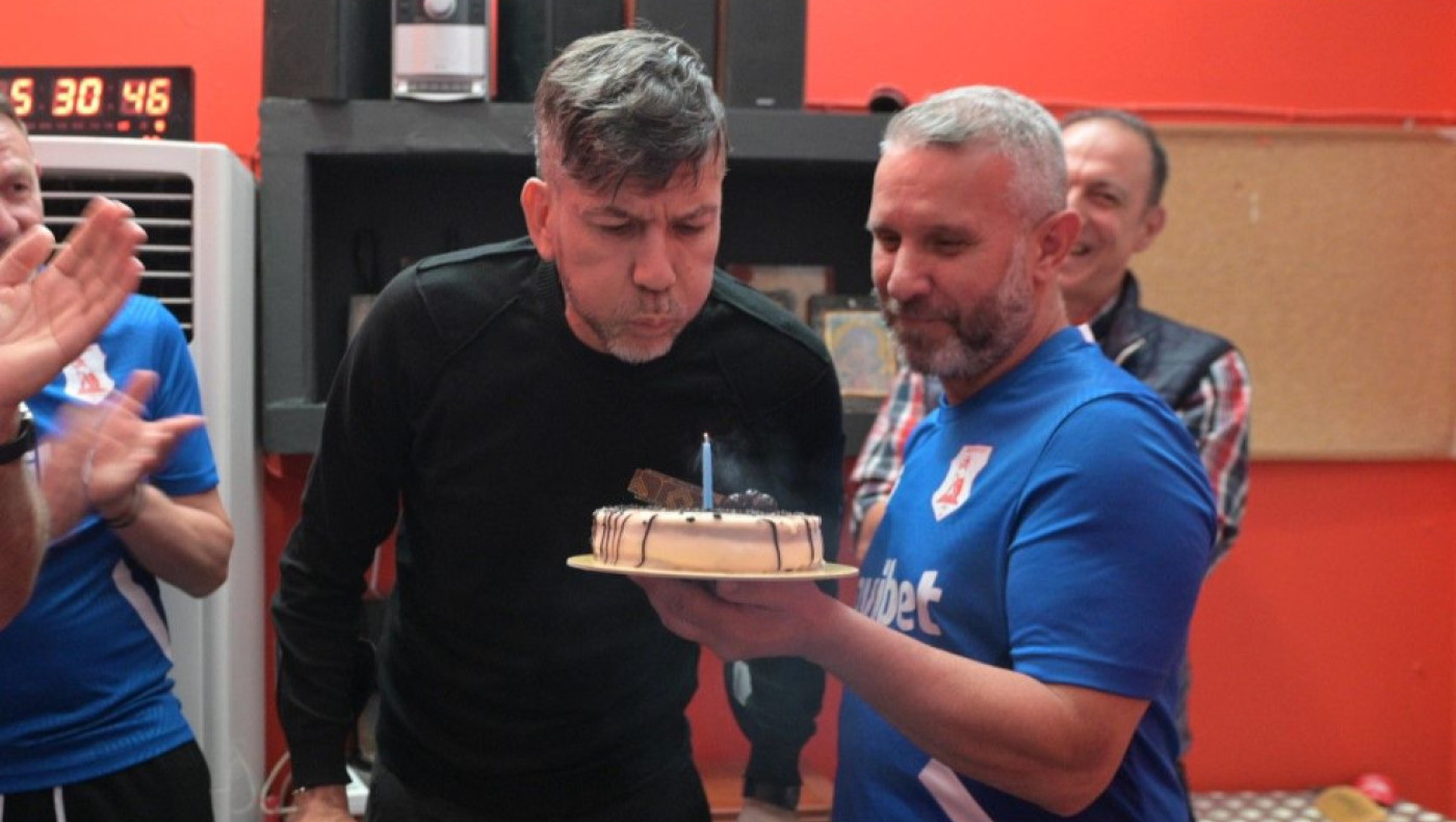 Πανσερραϊκός: Η τούρτα έκπληξη στον Πάμπλο Γκαρσία και οι πατερίτσες του Ουρουγουανού