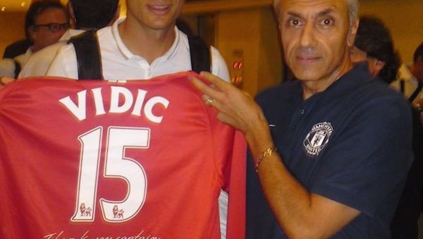 Σνομπ οι Ιταλοί, βράβευση με το… στανιό στον Βίντιτς (pics)