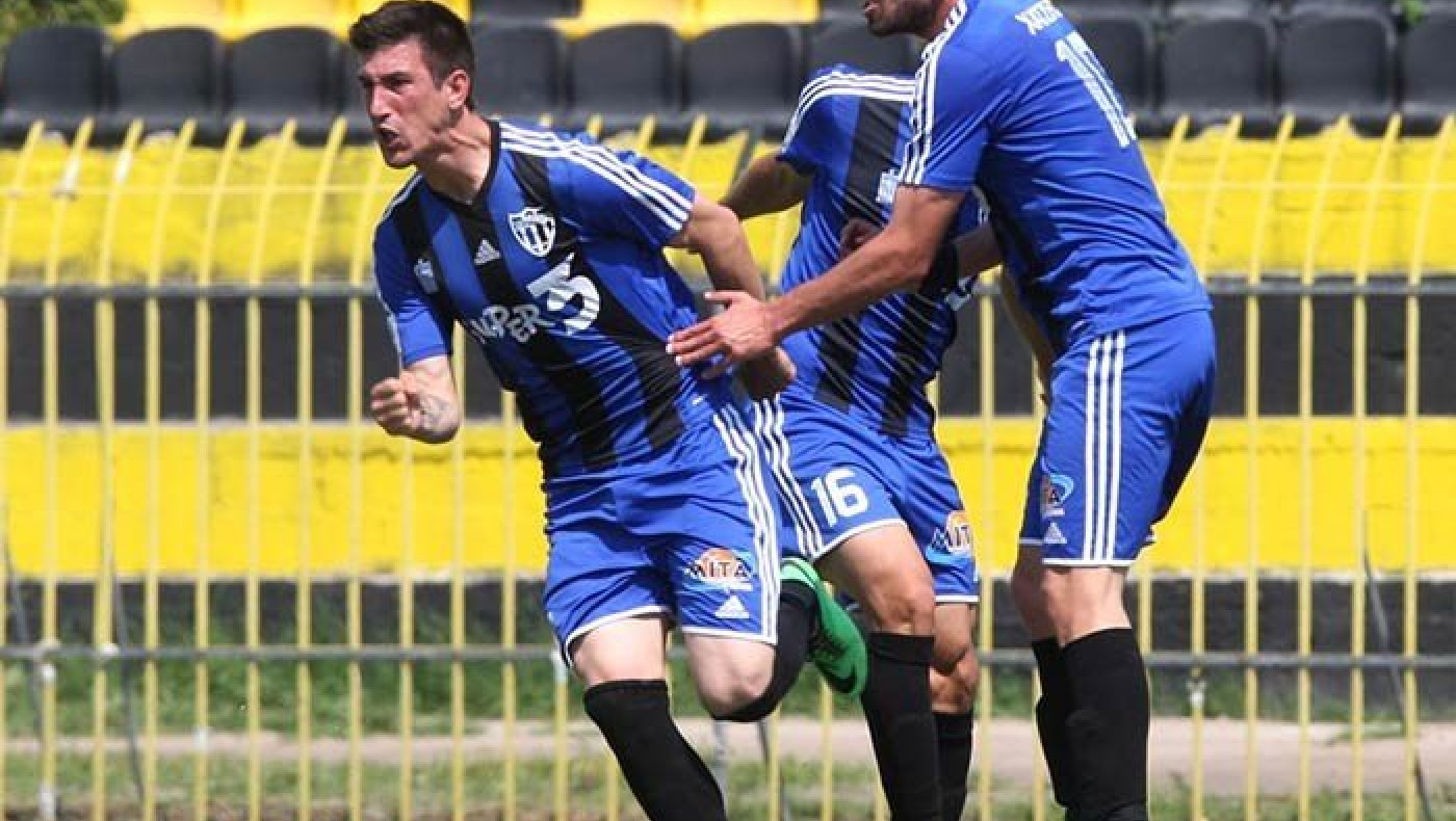 Στο προσκήνιο και πάλι ο Γκέσιος