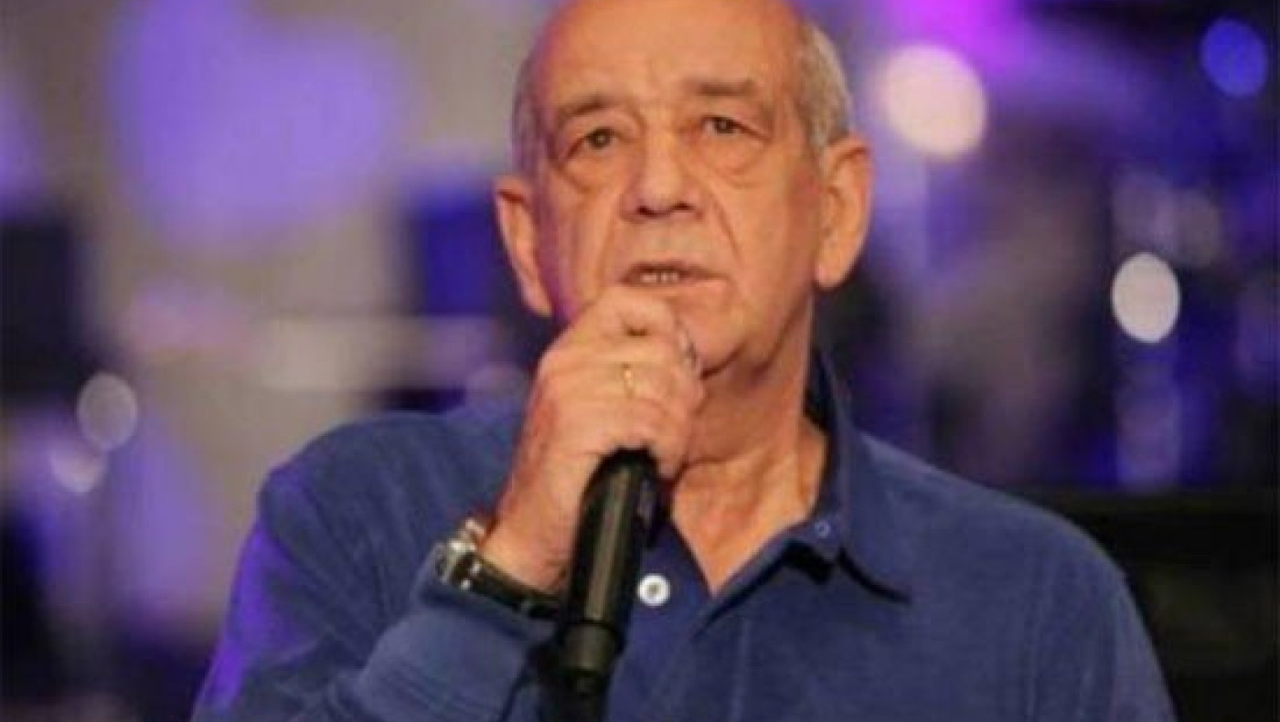 Τραγούδια του Μητροπάνου, λόγω... Παπαθανασάκη