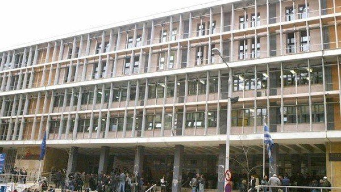 Πολύς κόσμος στα δικαστήρια