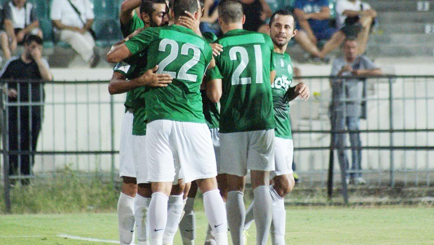 Όχι για διακοπές, αλλά για τη νίκη 