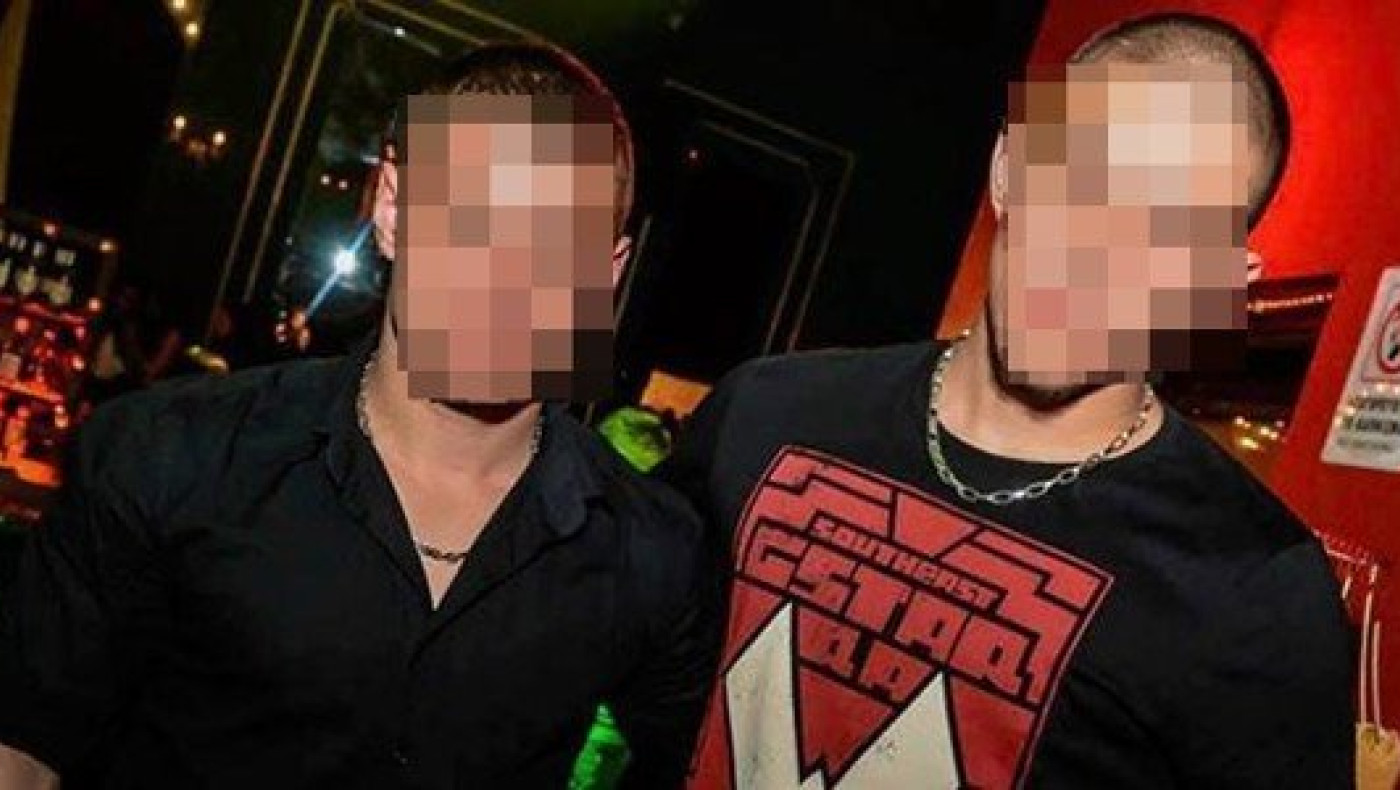 Καραμπίνες, μαχαίρια, γκλομπ και ναρκωτικά στα σπίτια των δραστών της Μάνης
