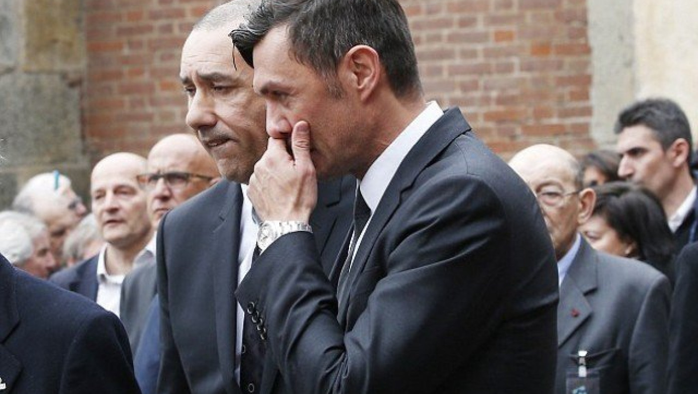 Το «ύστατο χαίρε» στον Μαλντίνι από τα... παιδιά του! (pics)