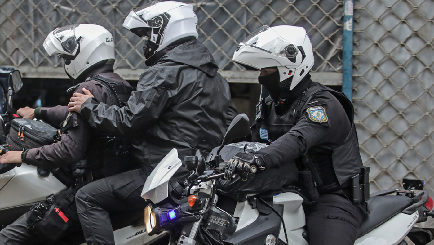 Θεσσαλονίκη: Επεισοδιακή σύλληψη πλησίον του ΑΠΘ για ναρκωτικά και όπλο