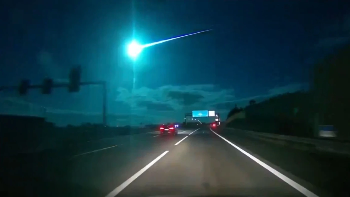 Πορτογαλία: Μετεωρίτης διέσχισε τον ουρανό-Eντυπωσιακά βίντεο