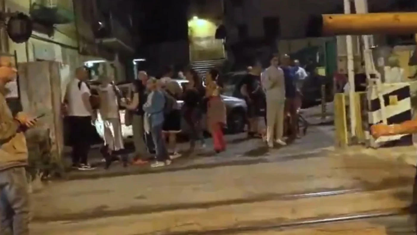 Ιταλία: Σεισμοί αναστάτωσαν τη νύχτα τη Νάπολη - Στον δρόμο οι κάτοικοι