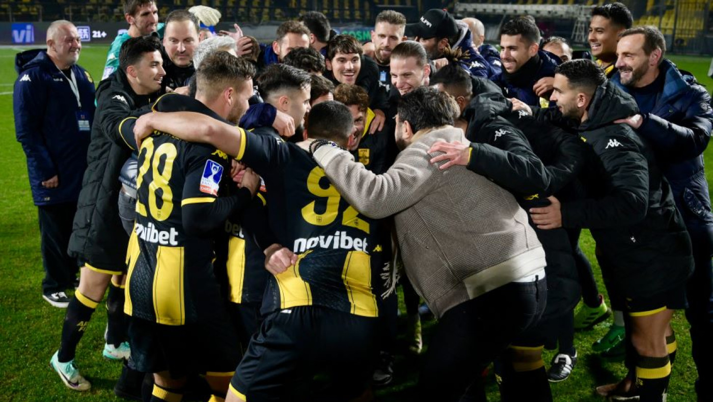 Απόψε εχει ραντεβού με την ιστορία