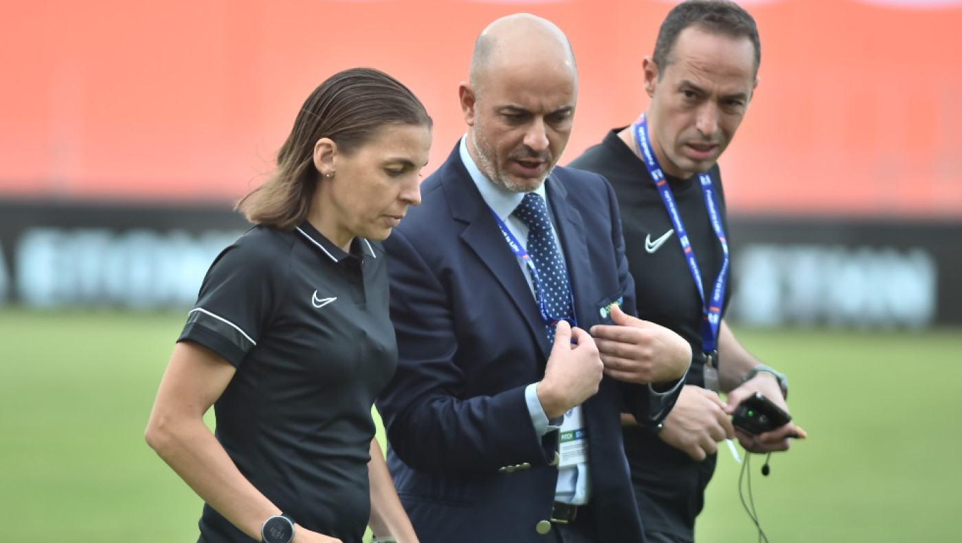 Για «απόπειρα βιαιοπραγίας» κάνει λόγο στο φύλλο αγώνος η Φραπάρ