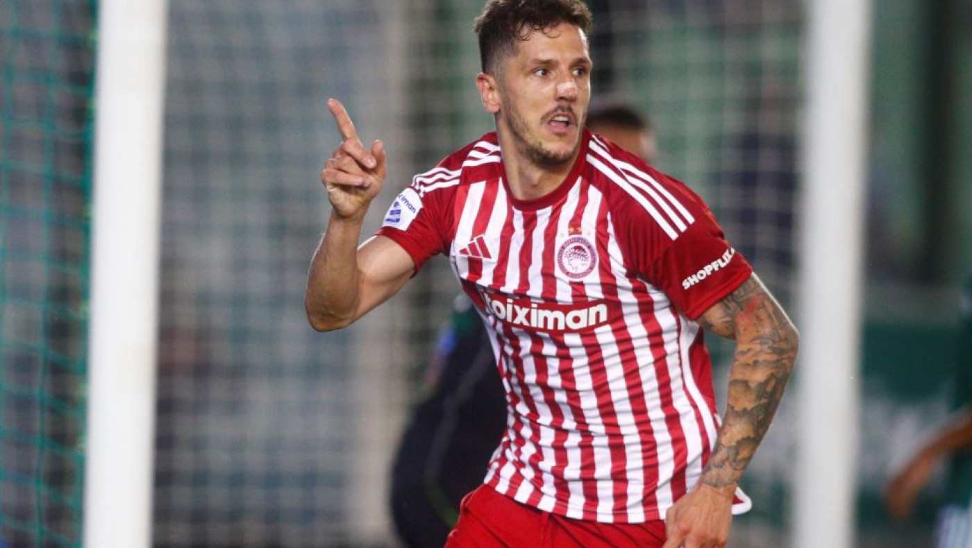 Ο Στέβαν Γιόβετιτς στο flash.gr: «Μας έκανε ομάδα ο Μεντιλίμπαρ»