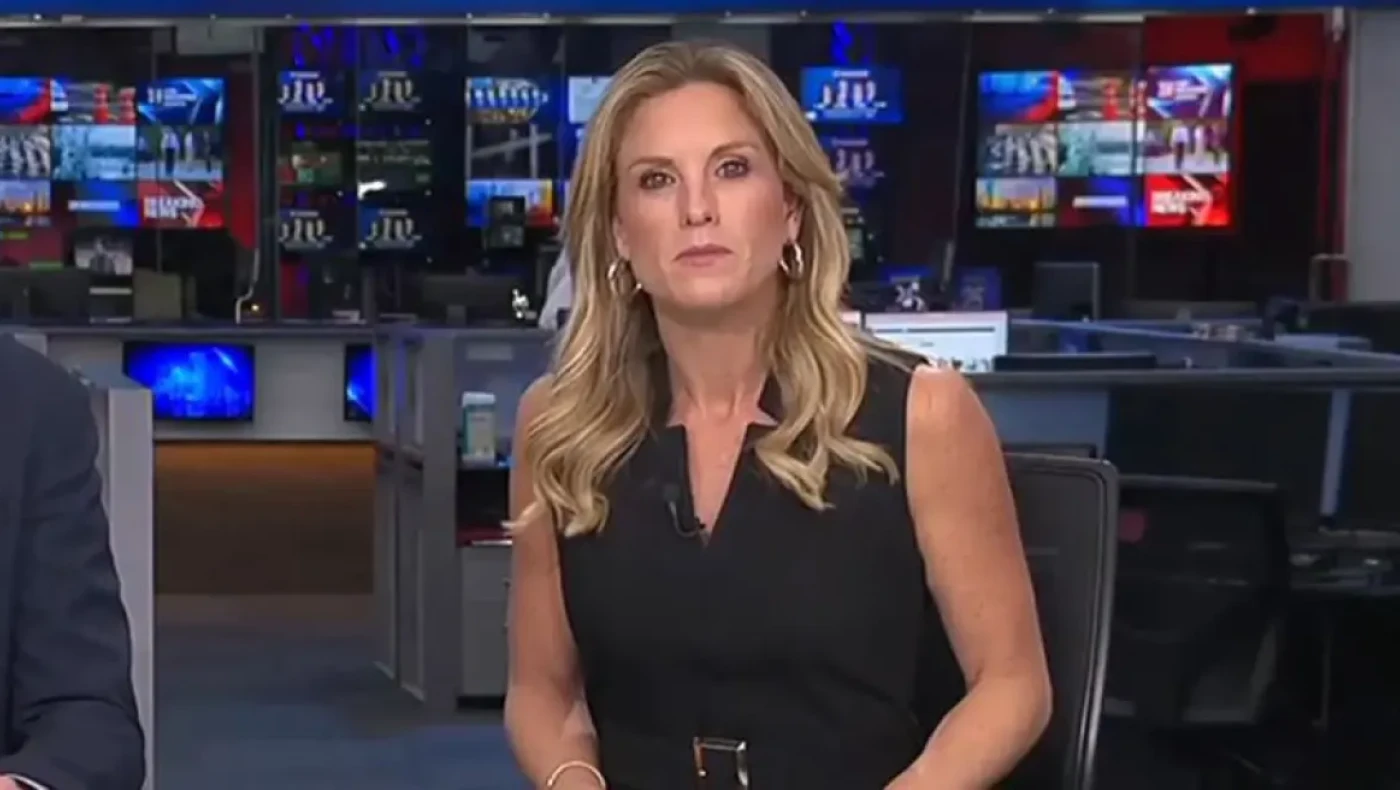 ΗΠΑ: Τηλεπαρουσιάστρια κατάπιε μύγα, ενώ εκφωνούσε δελτίο ειδήσεων