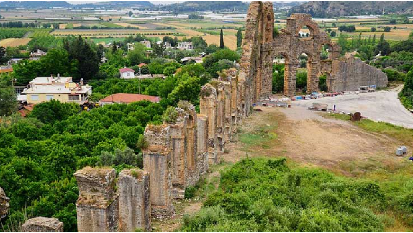 Τουρκία: Εντοπίστηκαν αγάλματα του Δία και της Αφροδίτης στην Αττάλεια