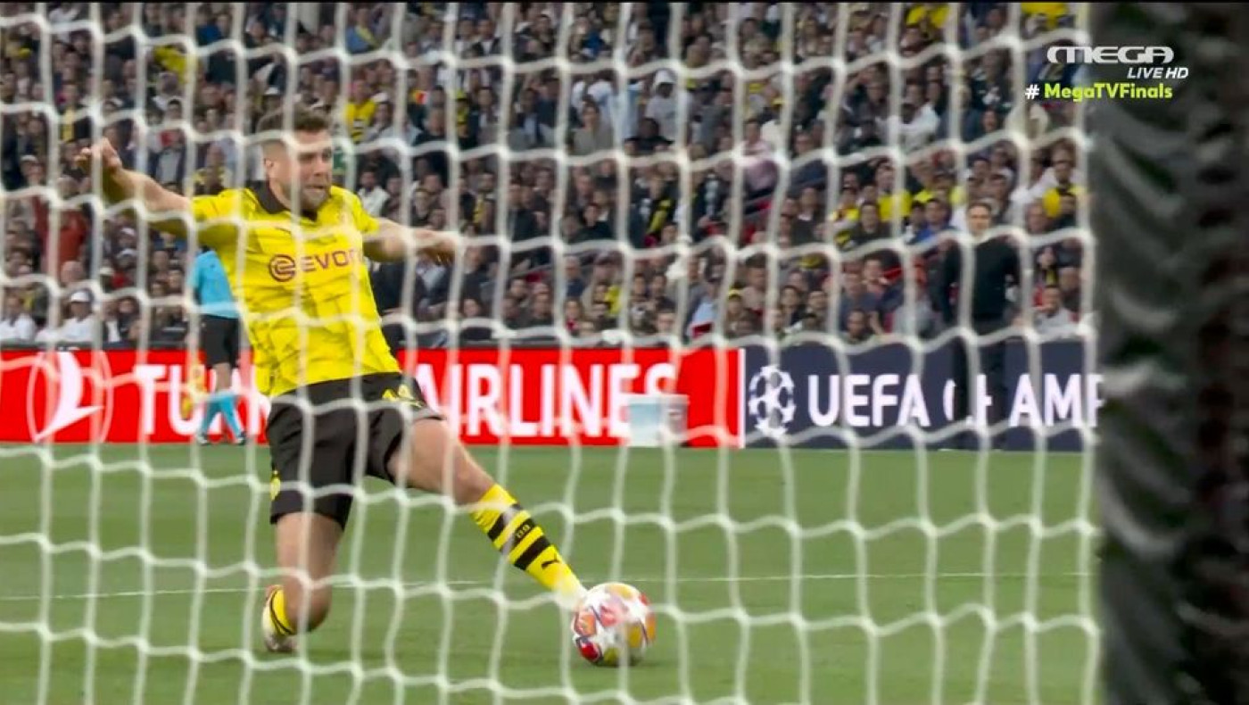 Tο απίστευτο δοκάρι της Ντόρτμουντ στον τελικό με τη Ρεάλ Μαδρίτης