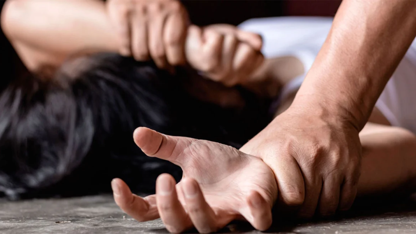 Θεσσαλονίκη: Προσπάθησε να βιάσει γυναίκα ενώ αναζητούνταν για... βιασμό!