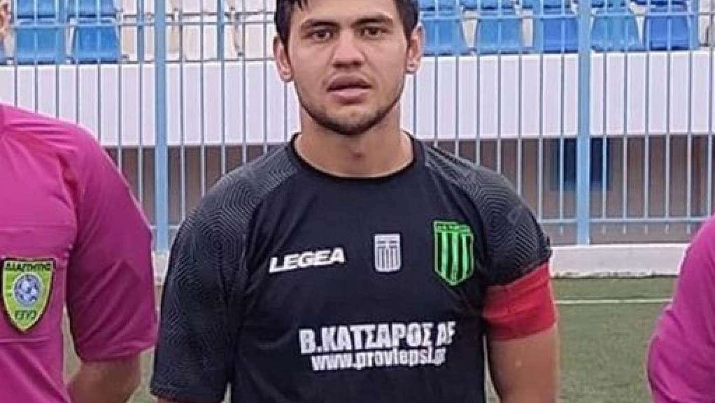 Ο Μάριος Δημητρακόπουλος ευχαριστεί