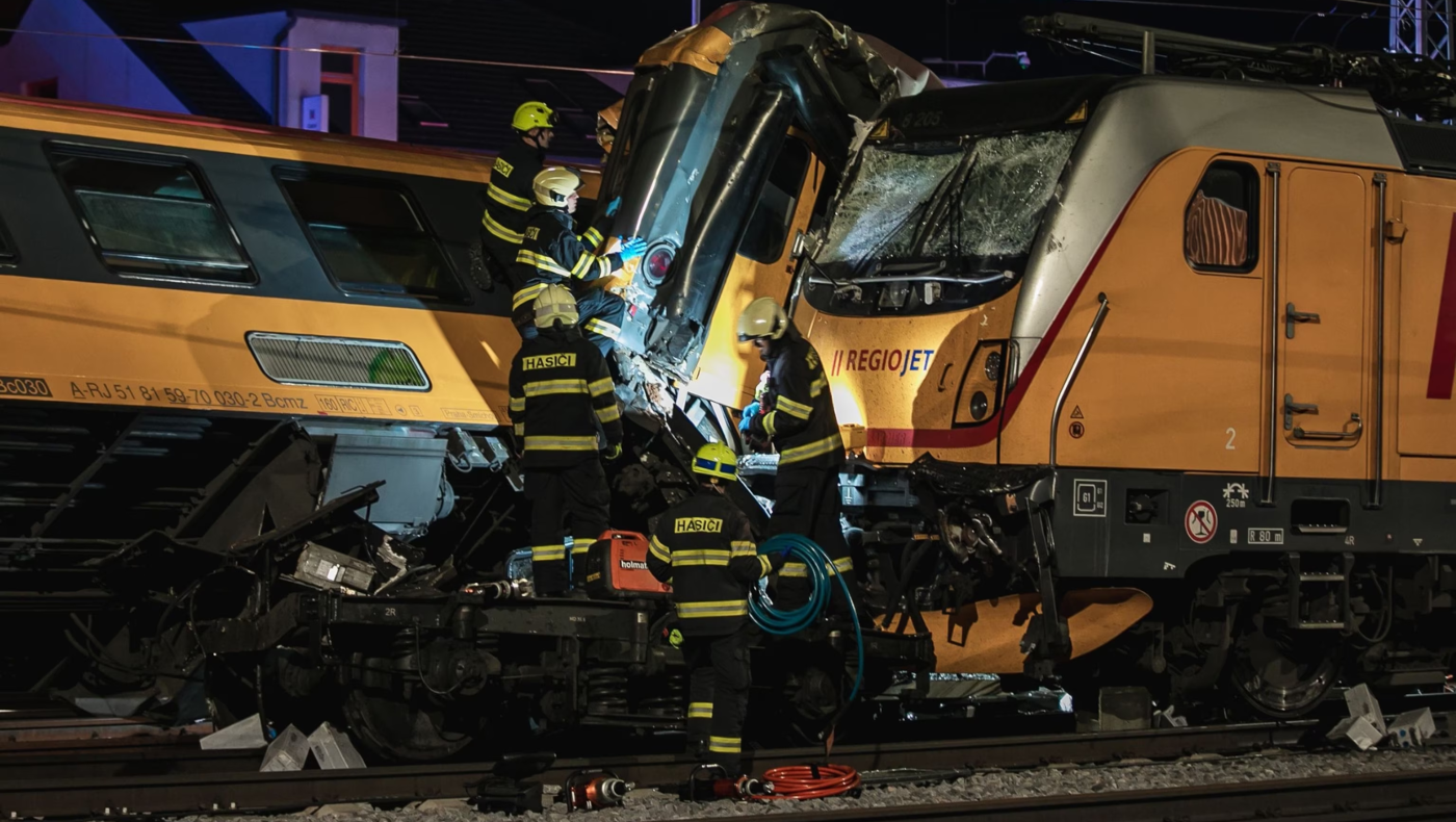 Τσεχία: Σιδηροδρομική τραγωδία με τουλάχιστον 4 νεκρούς