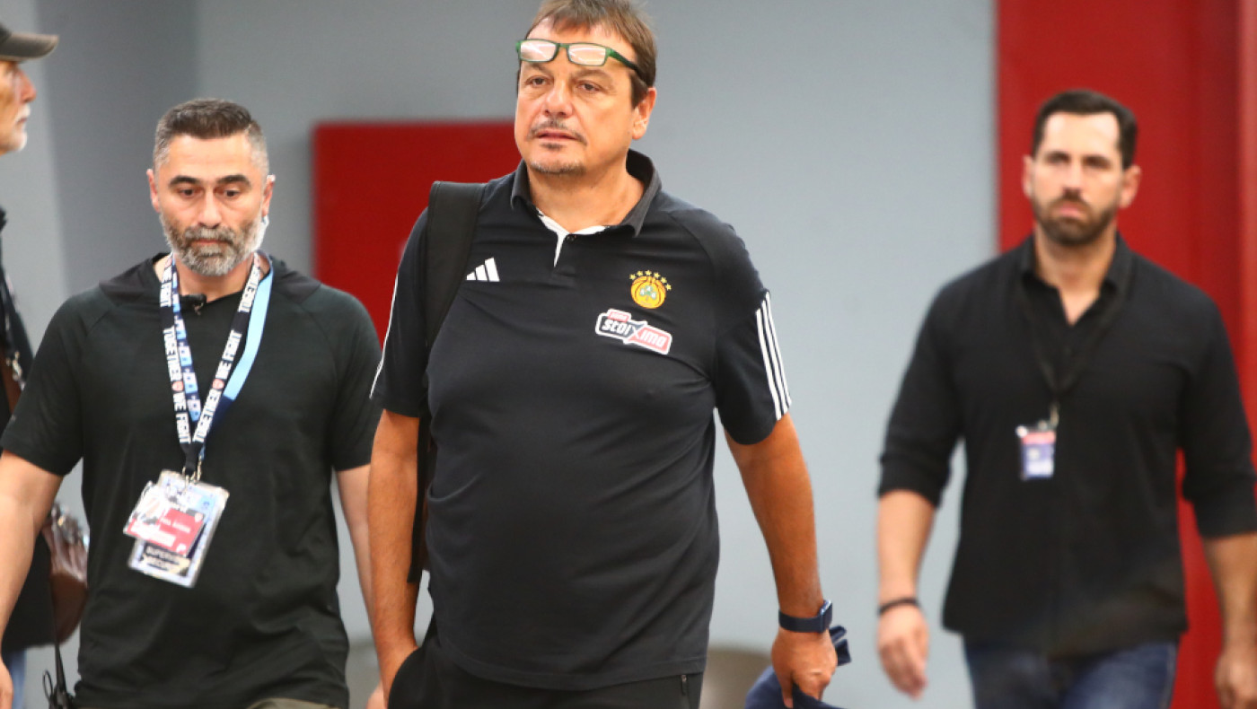 Χαμός στην άφιξη του Παναθηναϊκού AKTOR στο ΣΕΦ