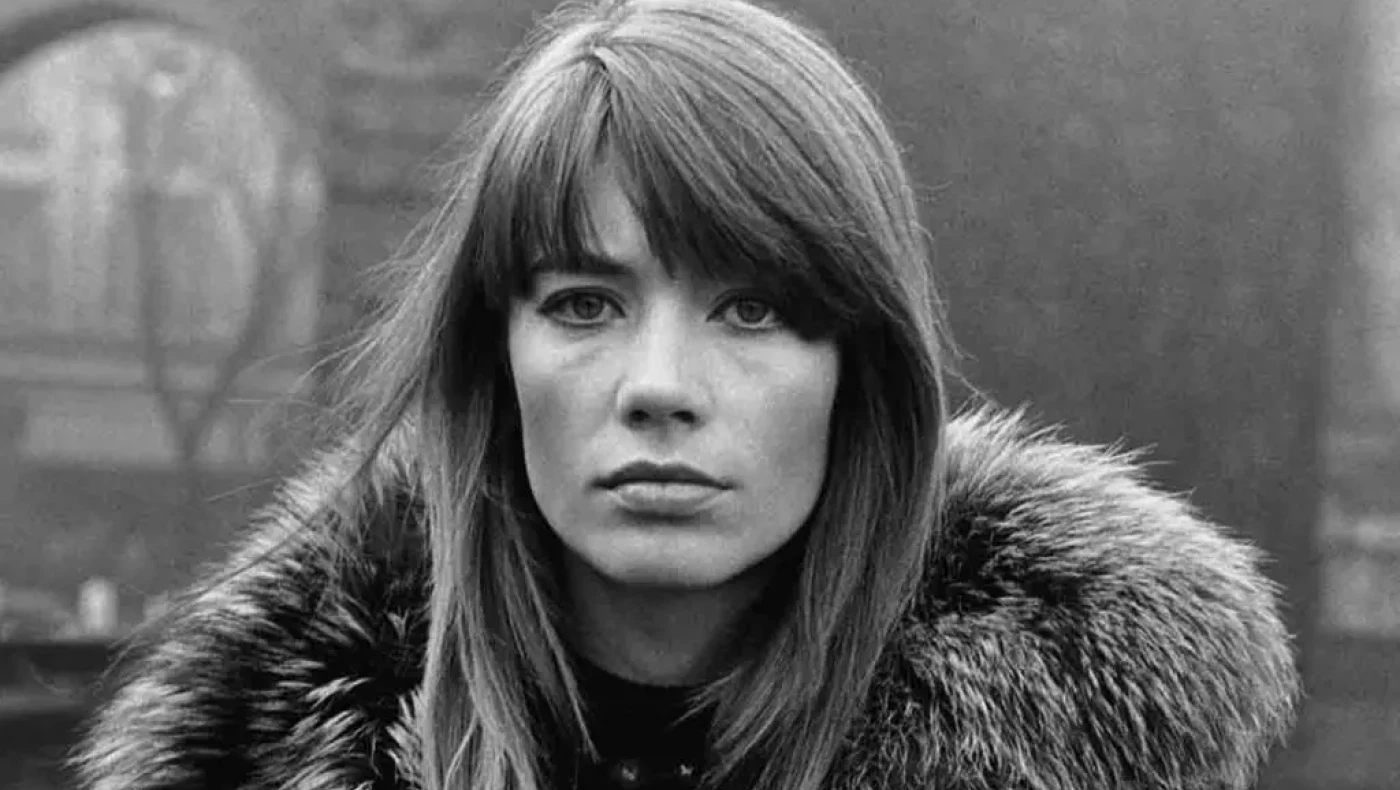 Γαλλία: Πέθανε η θρυλική τραγουδίστρια Φρανσουάζ Αρντί