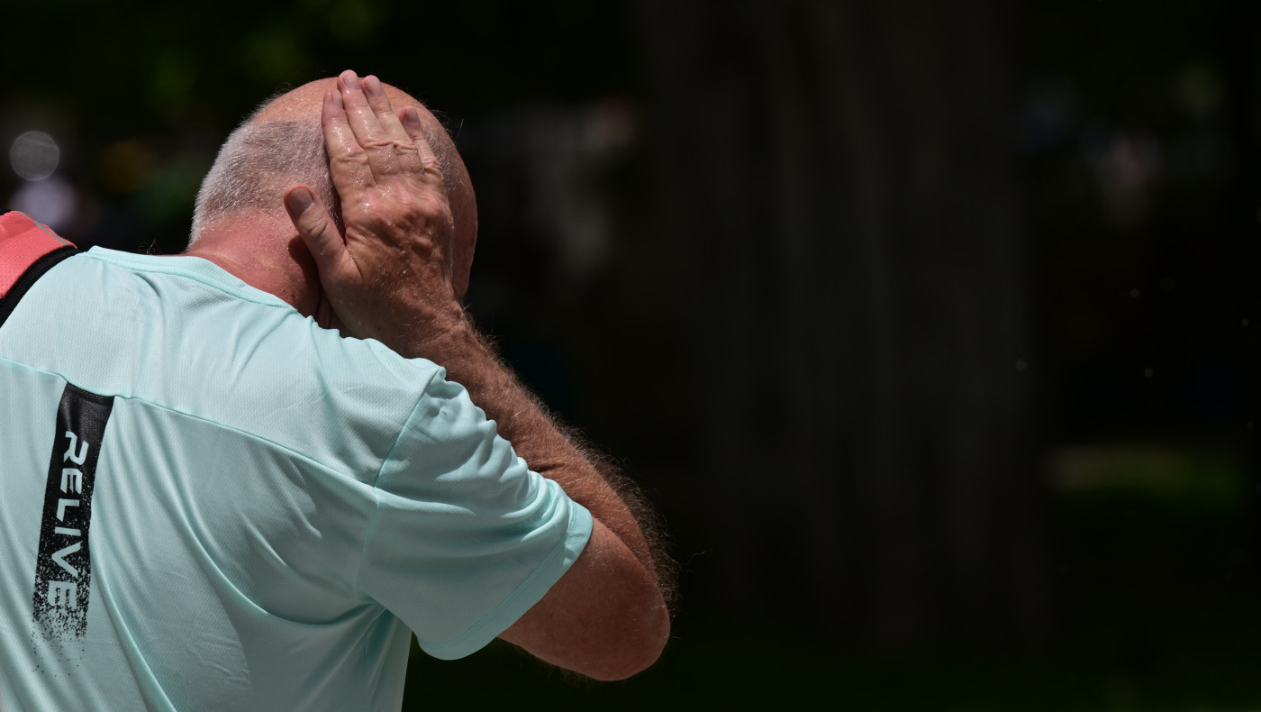 Τροπικές νύχτες: Τι είναι και πώς επιβαρύνουν τους ανθρώπους