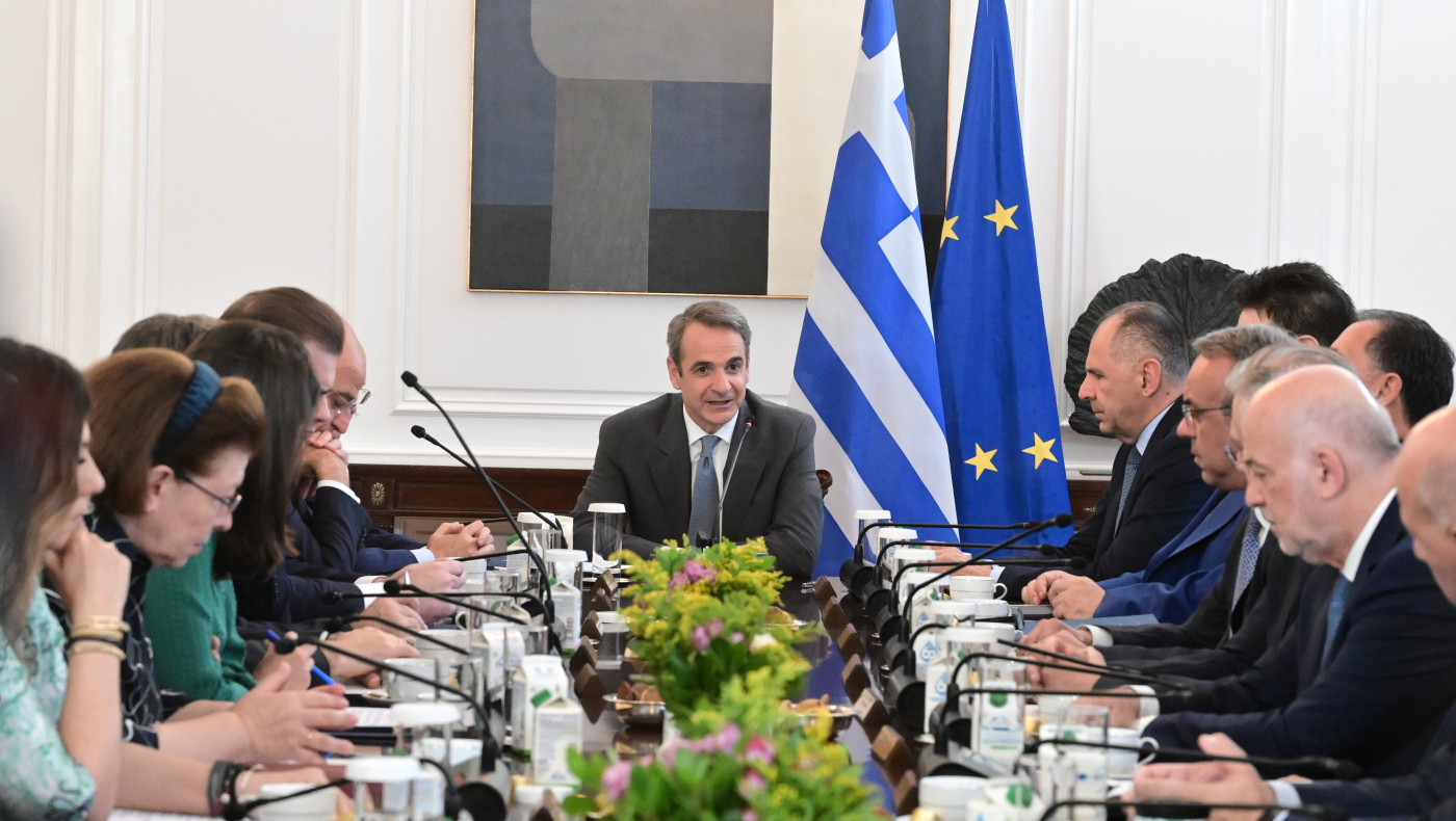 Μητσοτάκης: «Δεν πιστεύουμε στα λεφτόδεντρα» - Ακρίβεια και μισθοί οι πρώτες προτεραιότητες