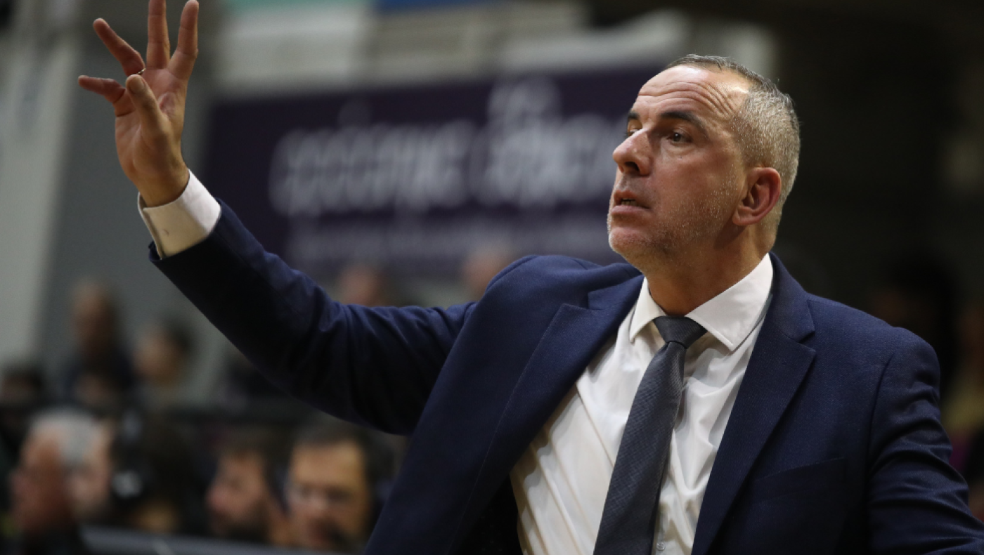 Ο Γιώργος Λιμνιάτης νέος προπονητής του Περιστερίου