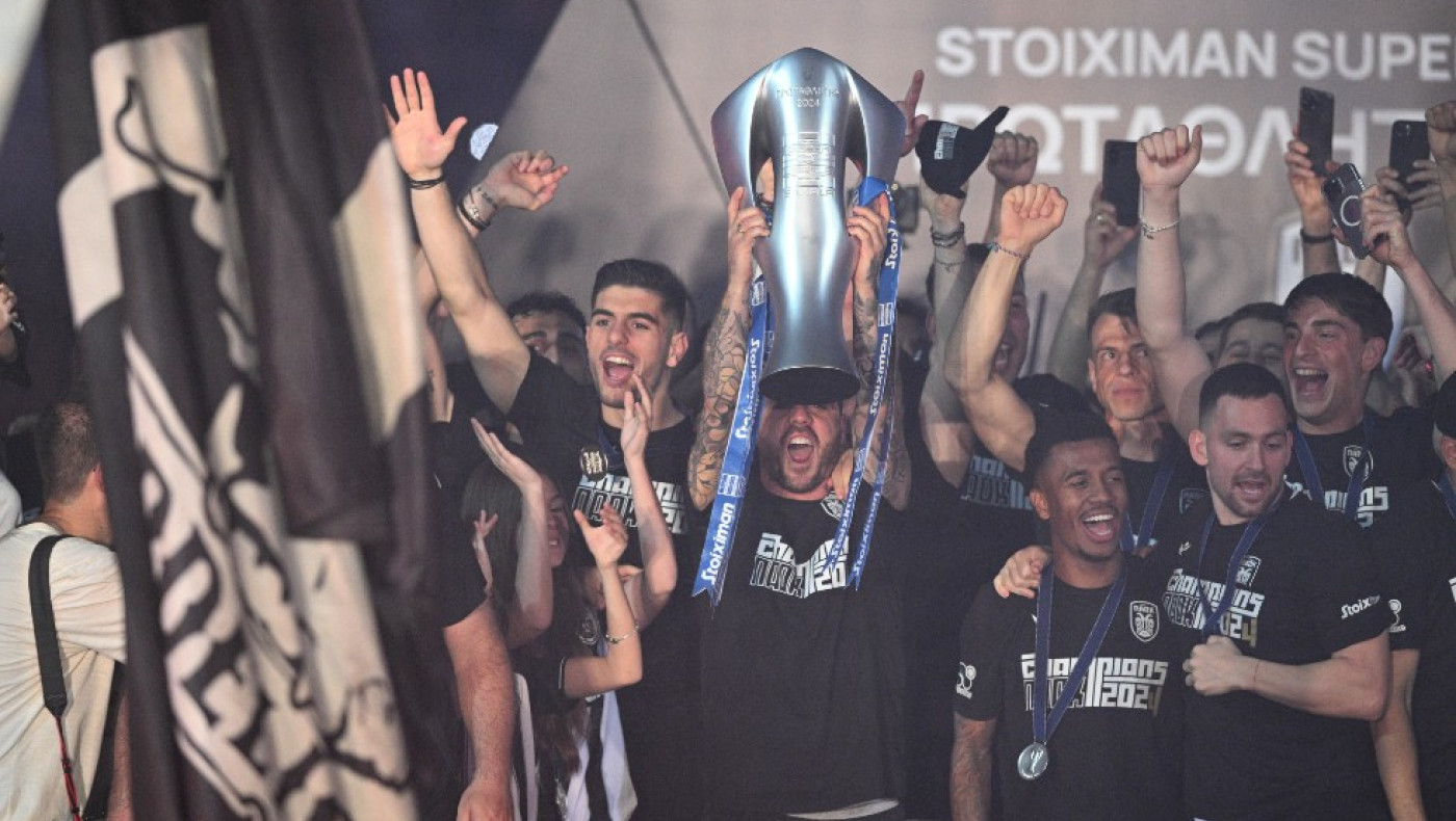 ΠΑΟΚ: Το τρόπαιο του πρωταθλήματος στη Γερμανία!