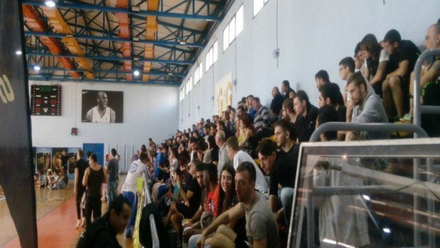 «Γέμισε» από κόσμο για λογαριασμό του MCP, το ΔΑΚ Σταυρούπολης (VIDS)