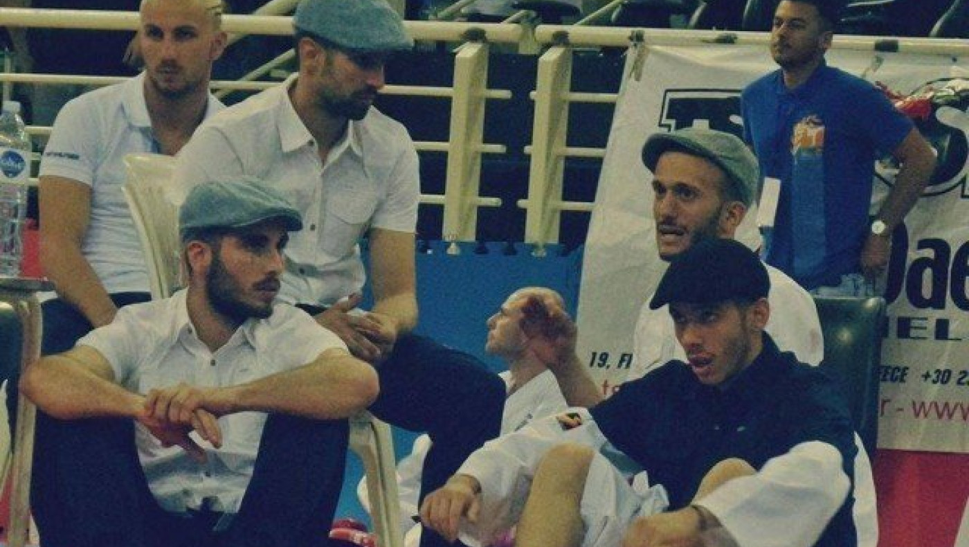 Η αρχοντική ζεμπεκιά που πήρε το χρυσό και ξεσήκωσε το Παλατάκι (VID)