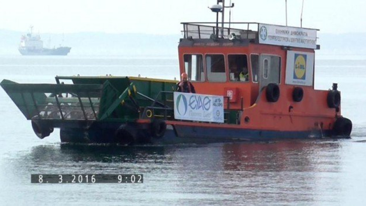 Υπογραφή συμβάσεων για τον επιφανειακό καθαρισμό του Θερμαϊκού