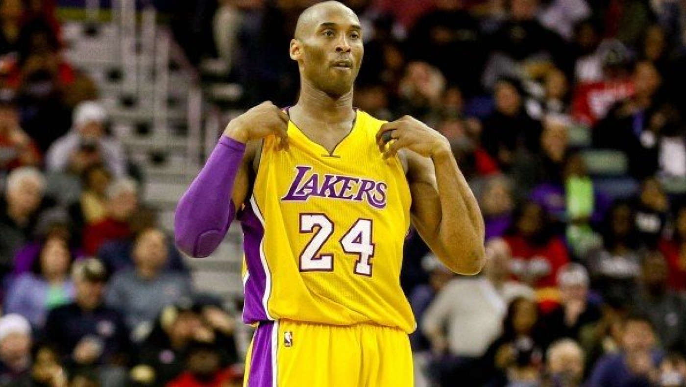 «Τρελός» οπαδός ζωγράφισε τον Κόμπι Μπράιαντ στην κοιλιά του! (pic)